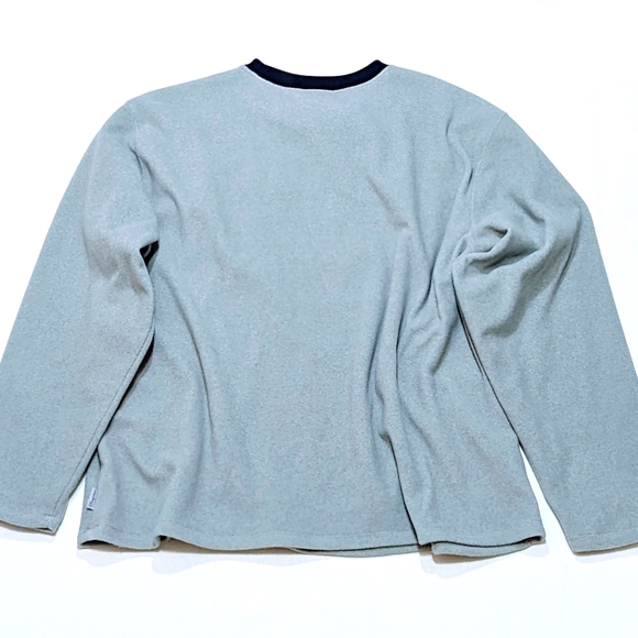 Disney Store | Fleece Pull Over | Crew Sweater | Mickey Mouse | Oversized | Soft - Picture 3 of 4